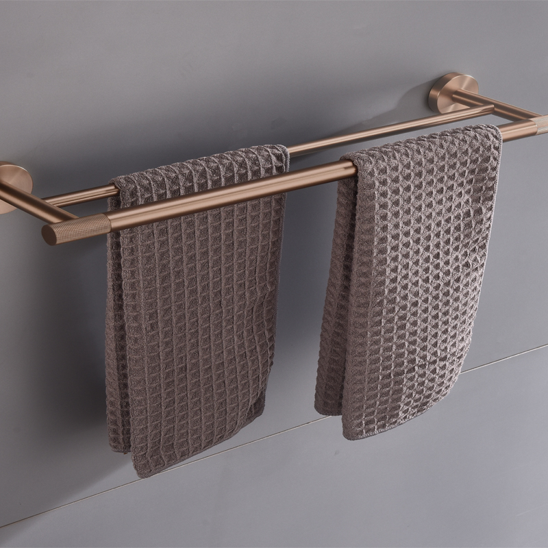 Set di accessori in oro rosa s - Antique Brass Hook recensione e prezzo