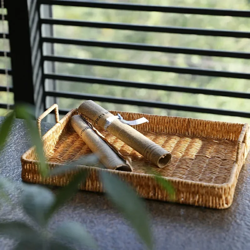 Vassoio portaoggetti in plasti - Rattan Tray Handle recensione e prezzo