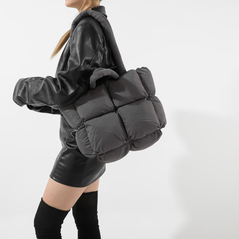 Borsa tote morbida imbottita a - Interior Design Warm recensione e prezzo