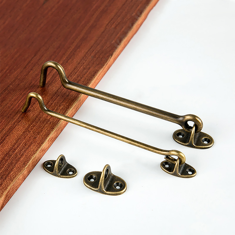 Gancio di Sicurezza per Finest - Antique Brass Hook recensione e prezzo